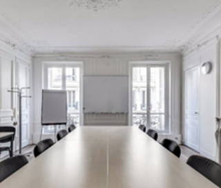 Bureau privé 16 m² 5 postes Location bureau Rue de la Bienfaisance Paris 75008 - photo 6